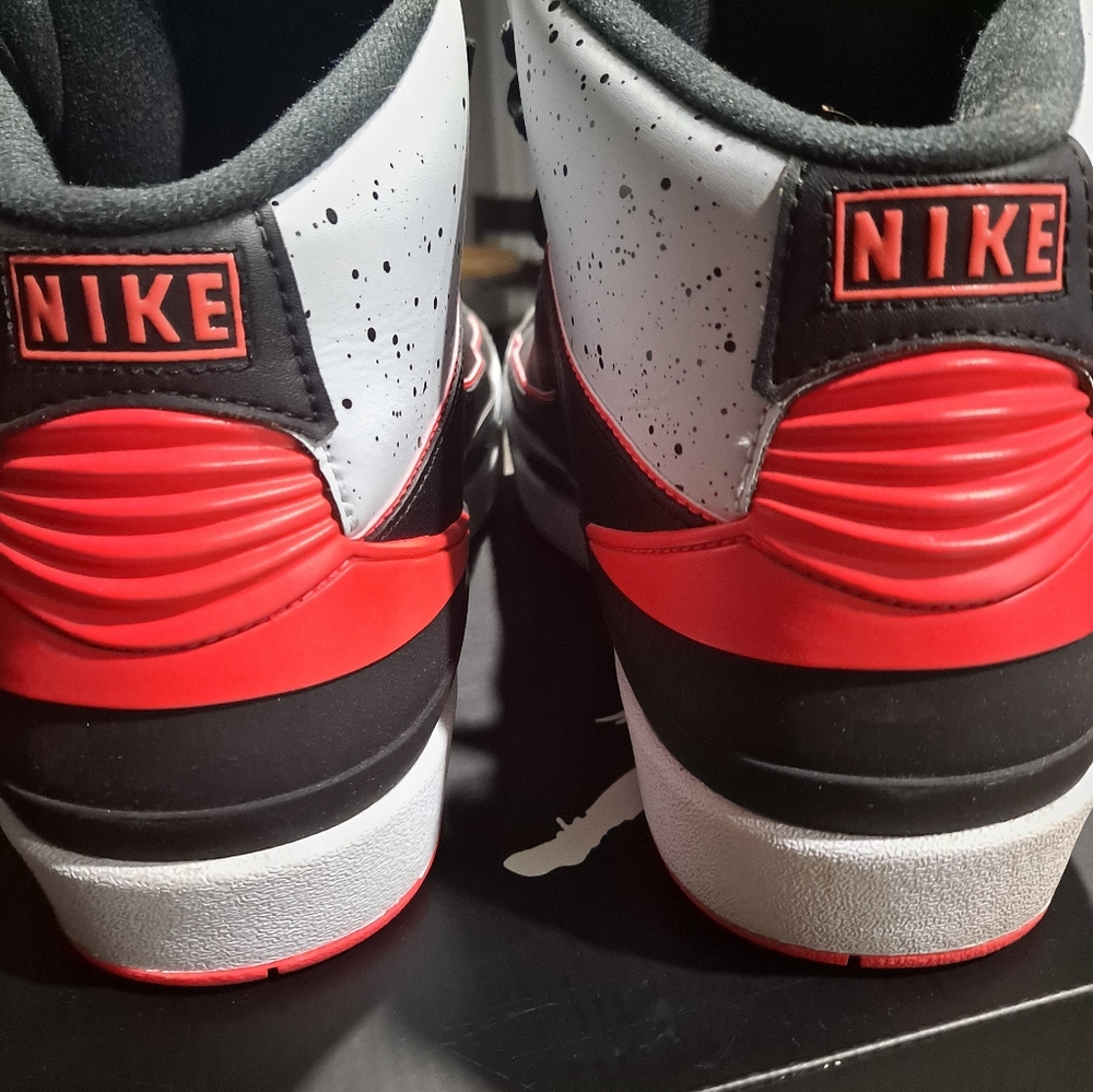 Jordan 2 - Picture 4 of 6